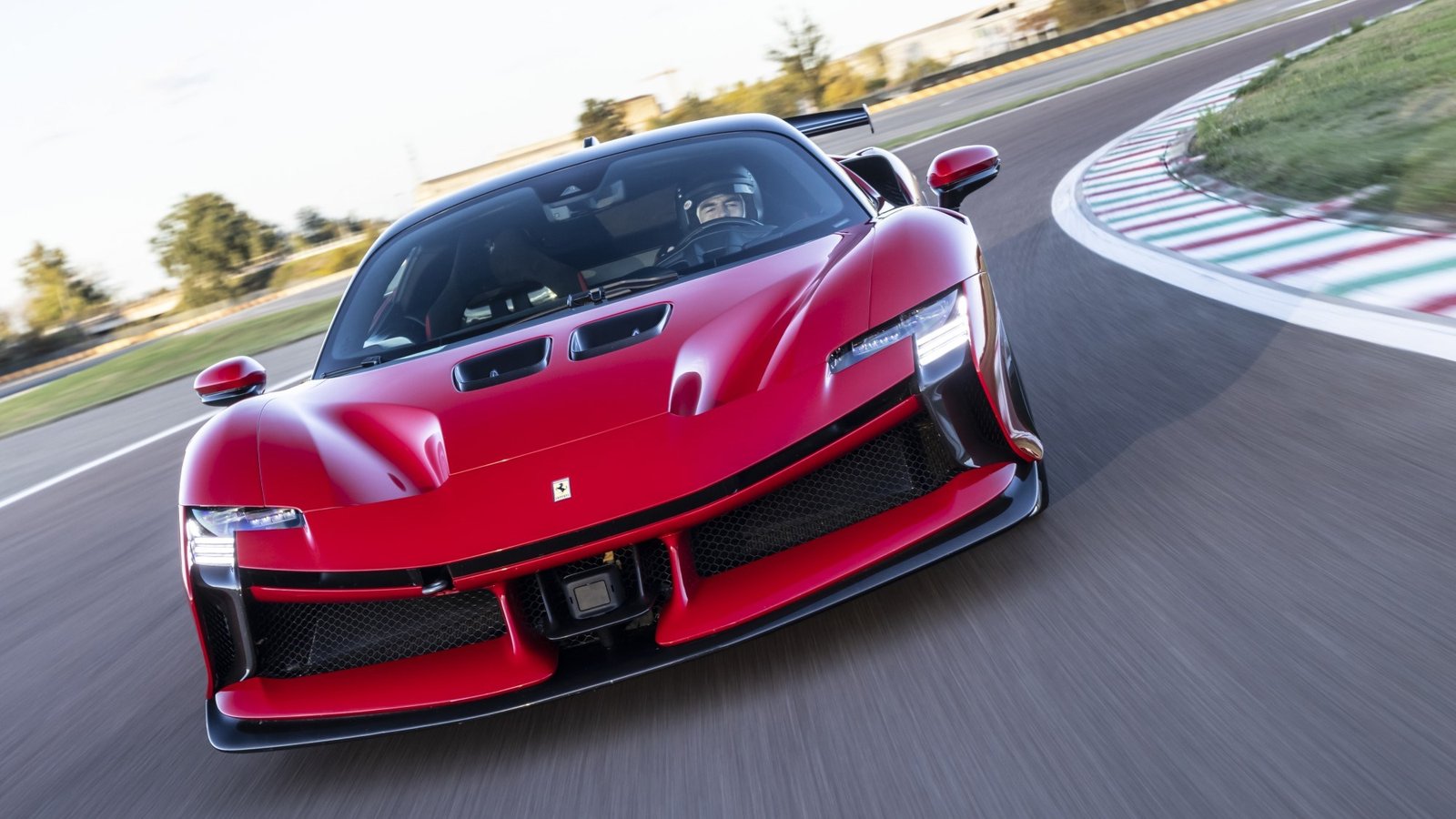 Μπροστινές στροφές Ferrari SF90 XX